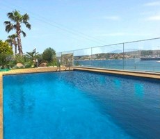 İzmir Çeşme Fener Deniz Manzaralı Asansörlü Saunalı 5+2 Havuzlu Lüks Villa