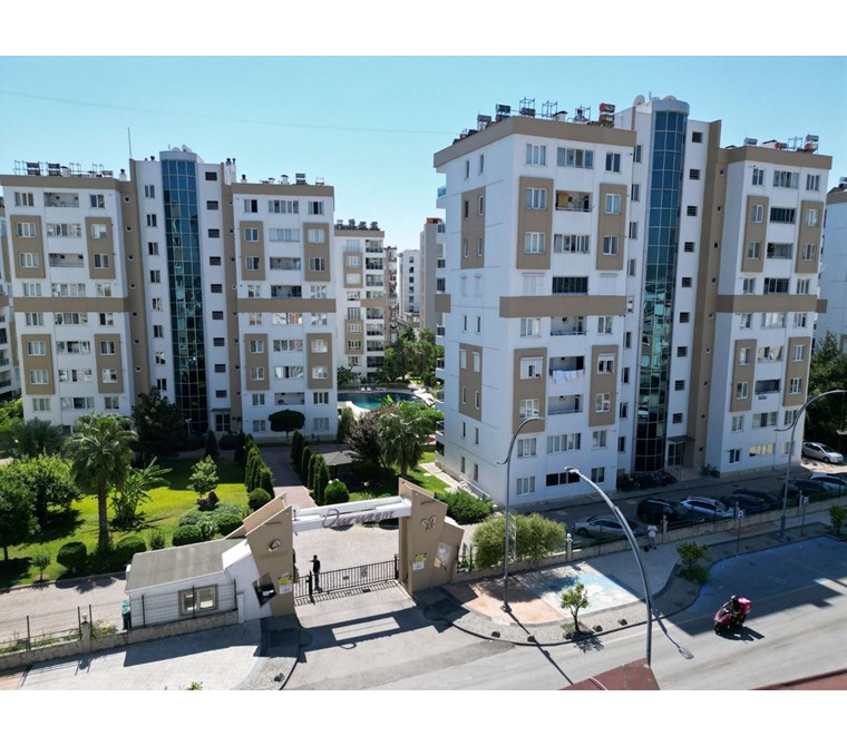 POYRAZ'DAN DURUKENT SİTESİNDE SATILIK 3+1 150m² 5.KAT DAİRE