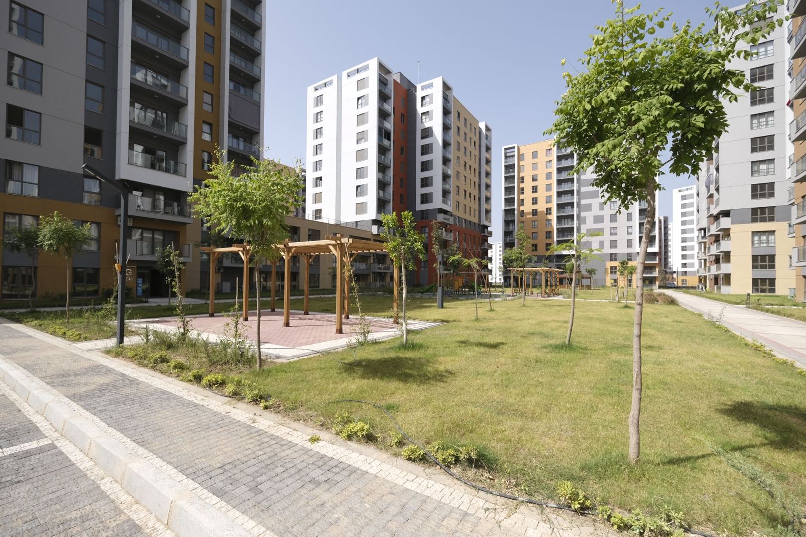 POYRAZ'DAN ANTALYA SURYAPI DA SATILIK 2+1 94m² 11.KAT DAİRE
