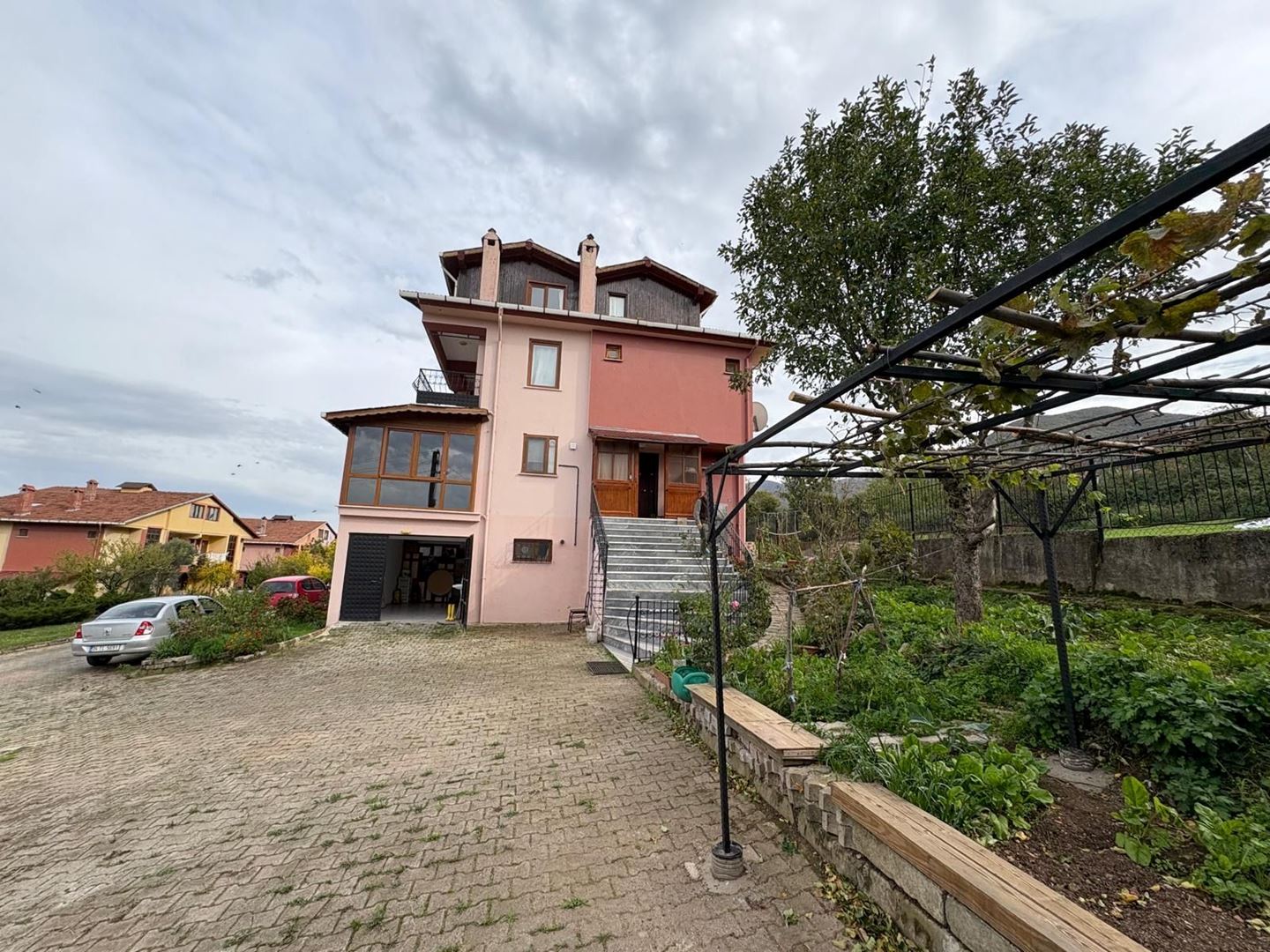 Property-photo