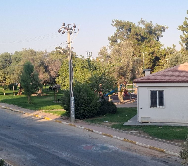 POYRAZ'DAN HÜSNÜ KARAKAŞ MH 2+1 SATILIK 90m² 1.KAT DAİRE