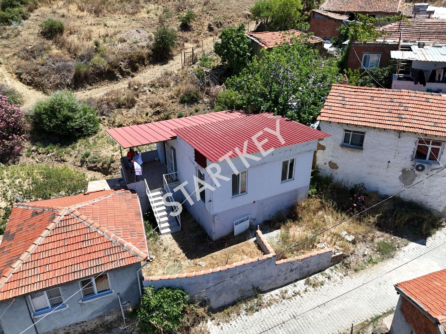 Property-photo