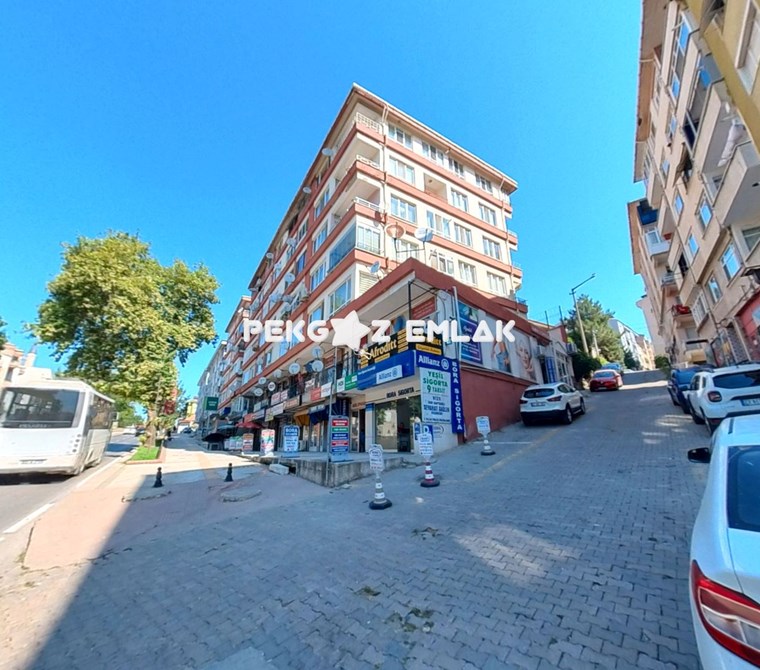 AYŞEKADIN'DA CADDE ÜSTÜ ADİL2 PASAJINDA SATILIK MASRAFSIZ İŞYERİ