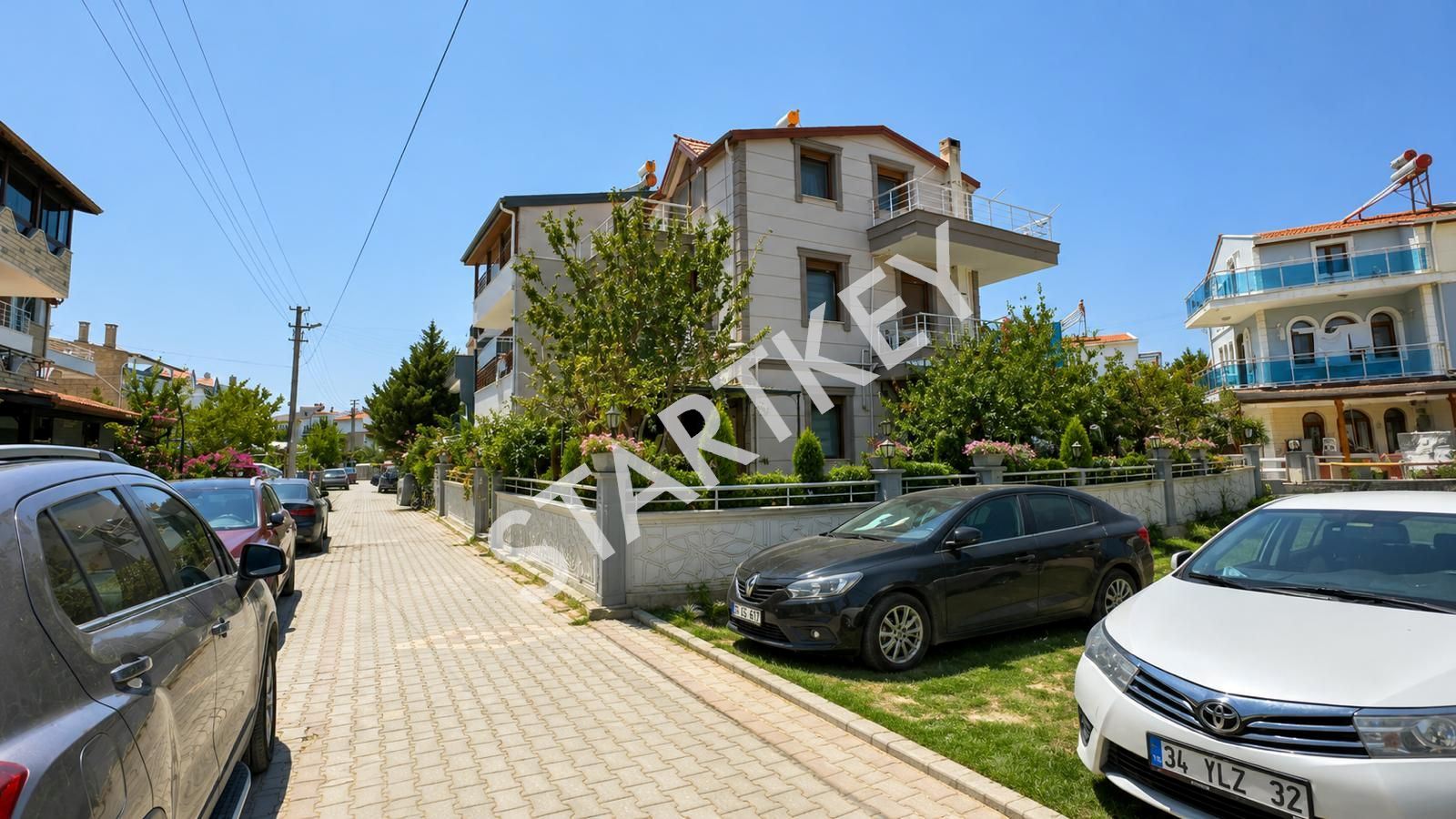 Property-photo
