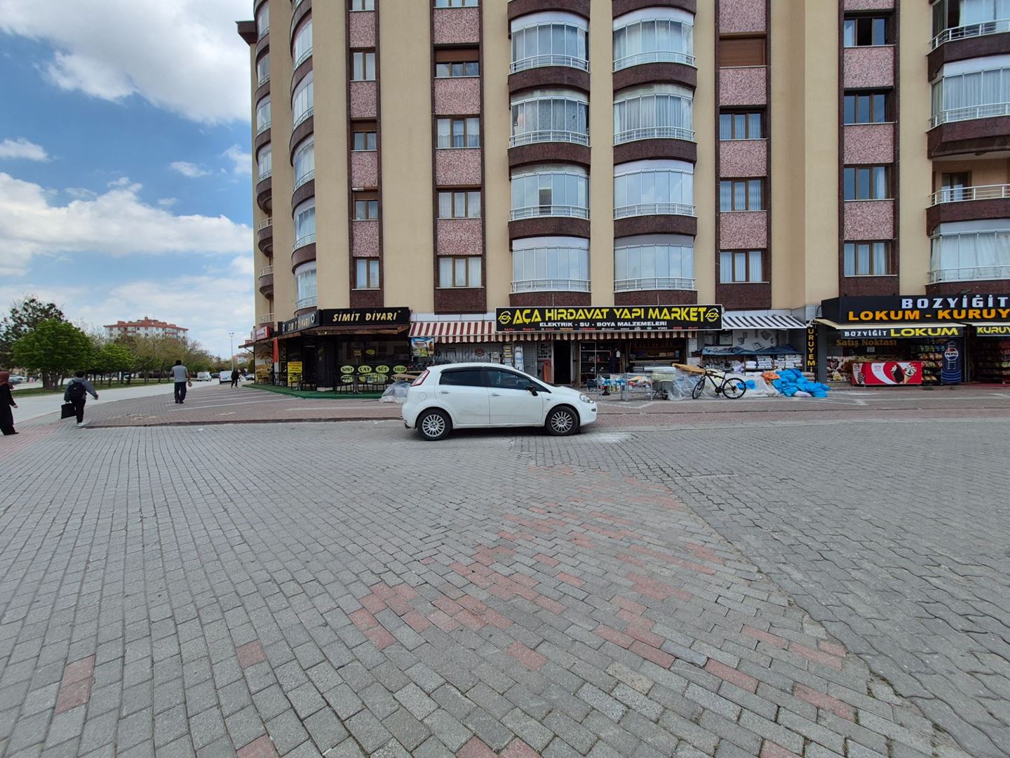 Property-photo