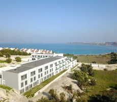 İzmir Çeşme Dalyan Sakızlıkoy Denize Yakın Ortak Havuzlu Rezidans Site