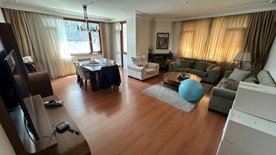 Kalamış Wyndham Otel Karşı Sokağında Bağdat'ta Yakın 4+1