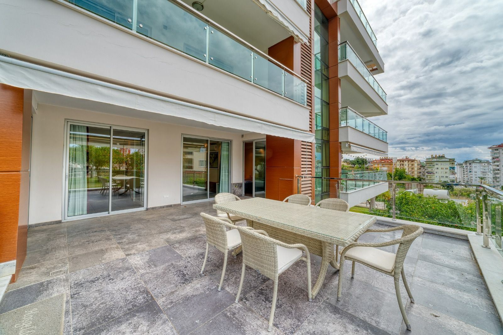 ULTRA-LUXURY FURNISHED 3+1 APARTMENT IN ALANYA CIKCILLI