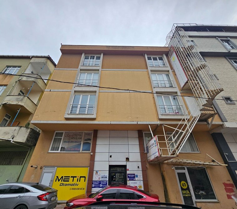 Çekmeköy Metroya 2 Dakika Mesafede Eşyalı KİRALIK 5+1 Dubleks