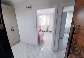 BEYLİKDÜZÜ YAKUPLU DA 1,5+1 65 M2 SATILIK YENİ BİNADA BAHÇE KULLANIMLI KİRALIK DAİRE