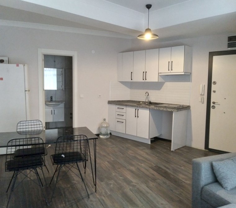 Yeditepe Üniversitesi Karşısı Eşyalı 1+1 Kiralık Daire (7/24 Güvenlik)