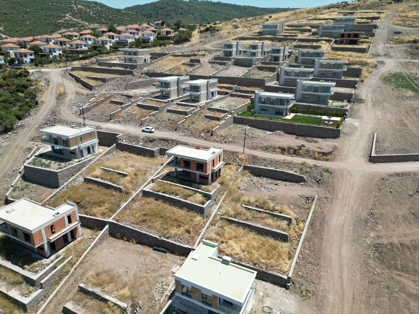 Babakale Akliman'da Panoramik Deniz Manzaralı | 548 m² | %10+%10 Villa İmarlı | Müstakil Tapulu — Çanakkale gayrimenkul ilan…