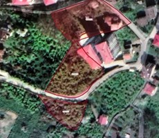 Sürmene Orta'da Deniz Manzaralı 4527 m² Köşe Parsel Yatırımlık İmarlı Arsa