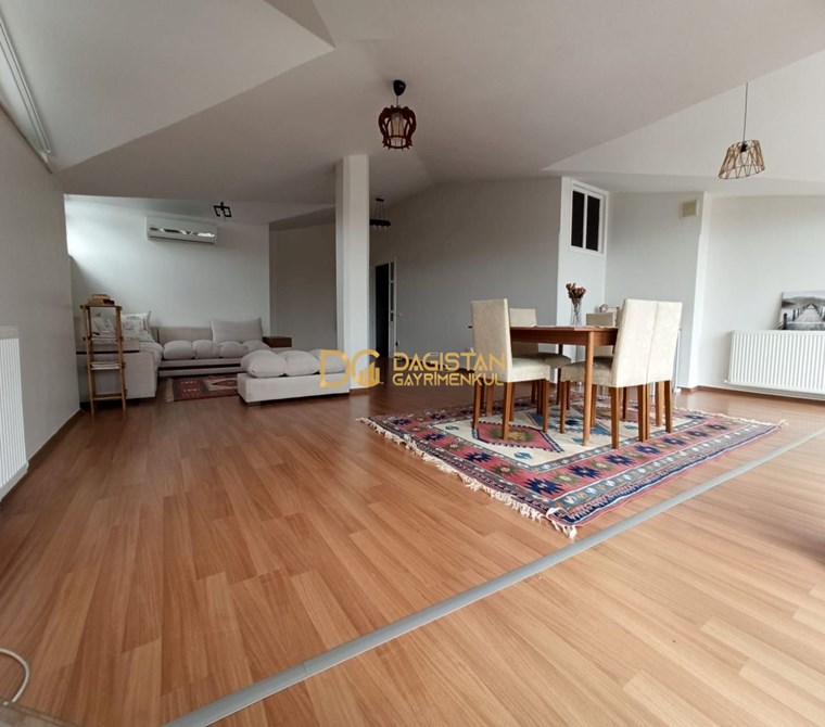 DAĞISTAN GAYRİMENKUL - FLORYA'DA 3+1 180M2 EŞYALI KİRALIK DAİRE