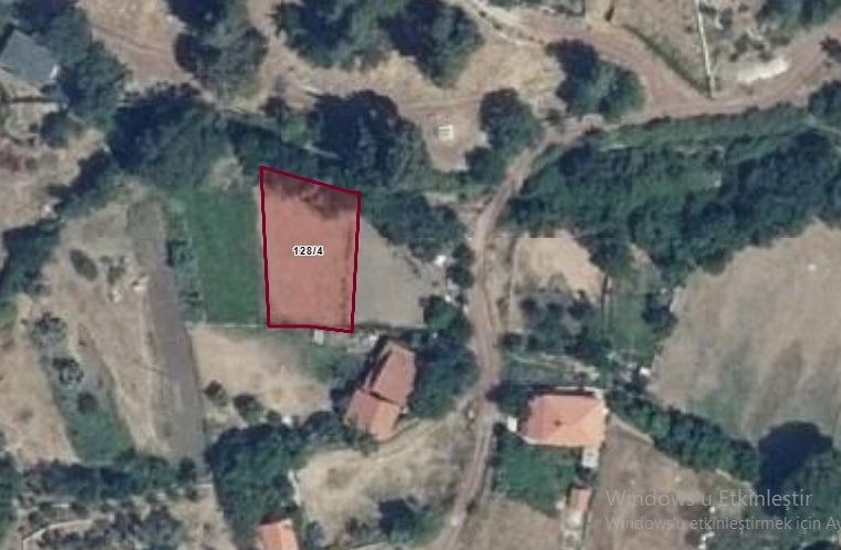 MÜJGAN EMLAKTAN TURUNÇ DEREÖZÜNDE İMARLI 627 M2 SATILIK ARSA