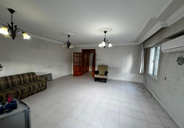 Cumhuriyet Mahallesi Halil Bey Bulvarında Satılık 3+1 Daire !