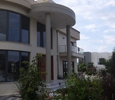 GİRNE OZANKÖYDE SATILIK LUX VİLLA