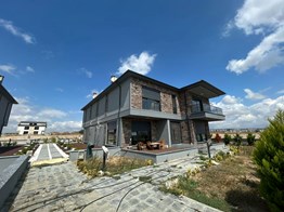 SİLİVRİ SELİMPAŞA'DA 7+1 DENİZ MANZARALI 4 VİLLALIK SİTE