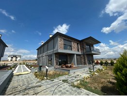 SİLİVRİ SELİMPAŞA'DA 7+1 DENİZ MANZARALI 4 VİLLALIK SİTE