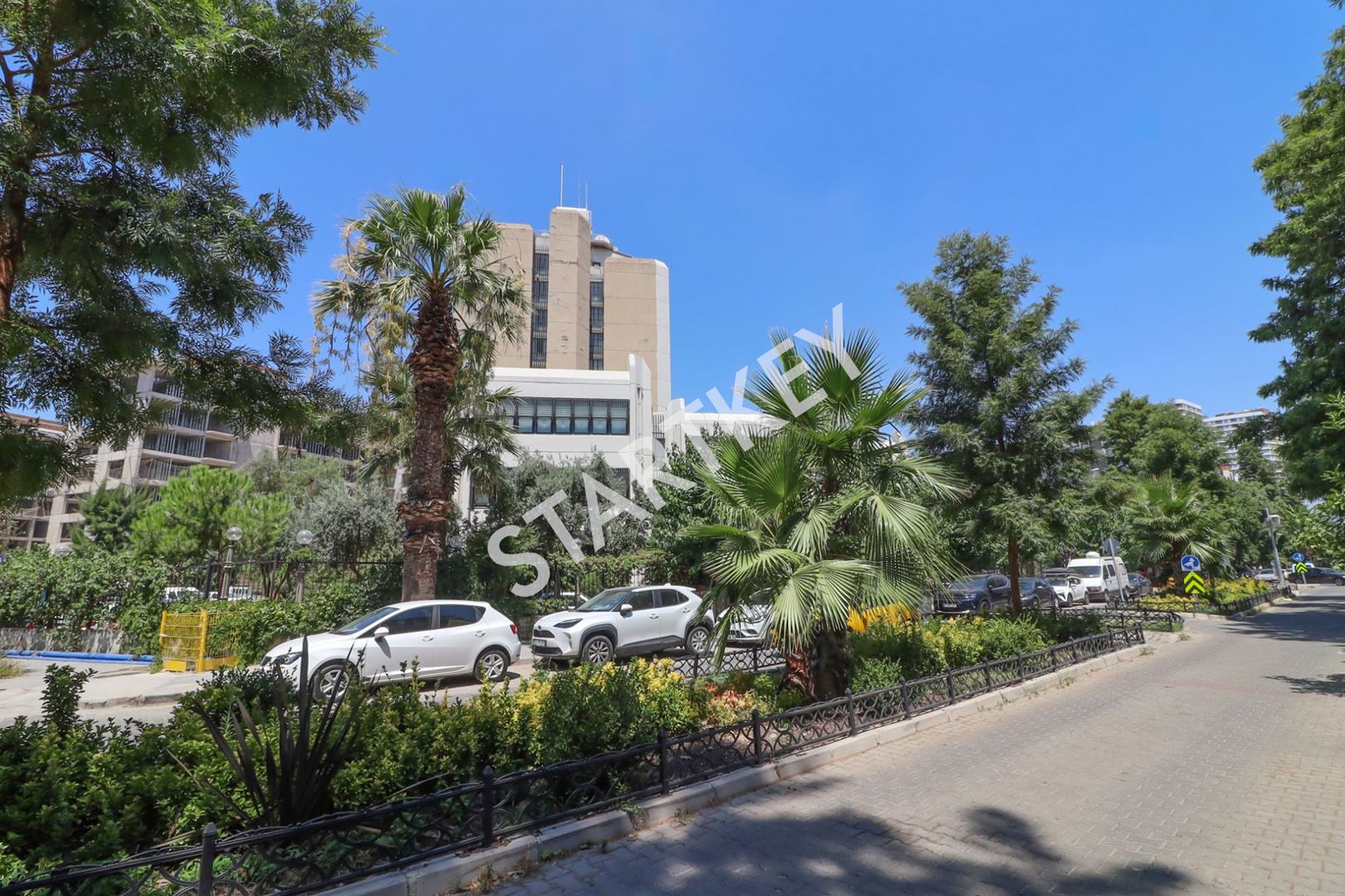 Property-photo
