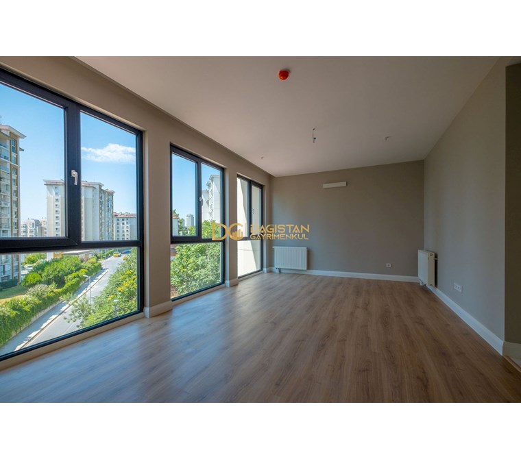 TEKNİK YAPI İN DELUXIA BAHÇEŞERHİR'DE SATILIK 2+1 REZİDANS