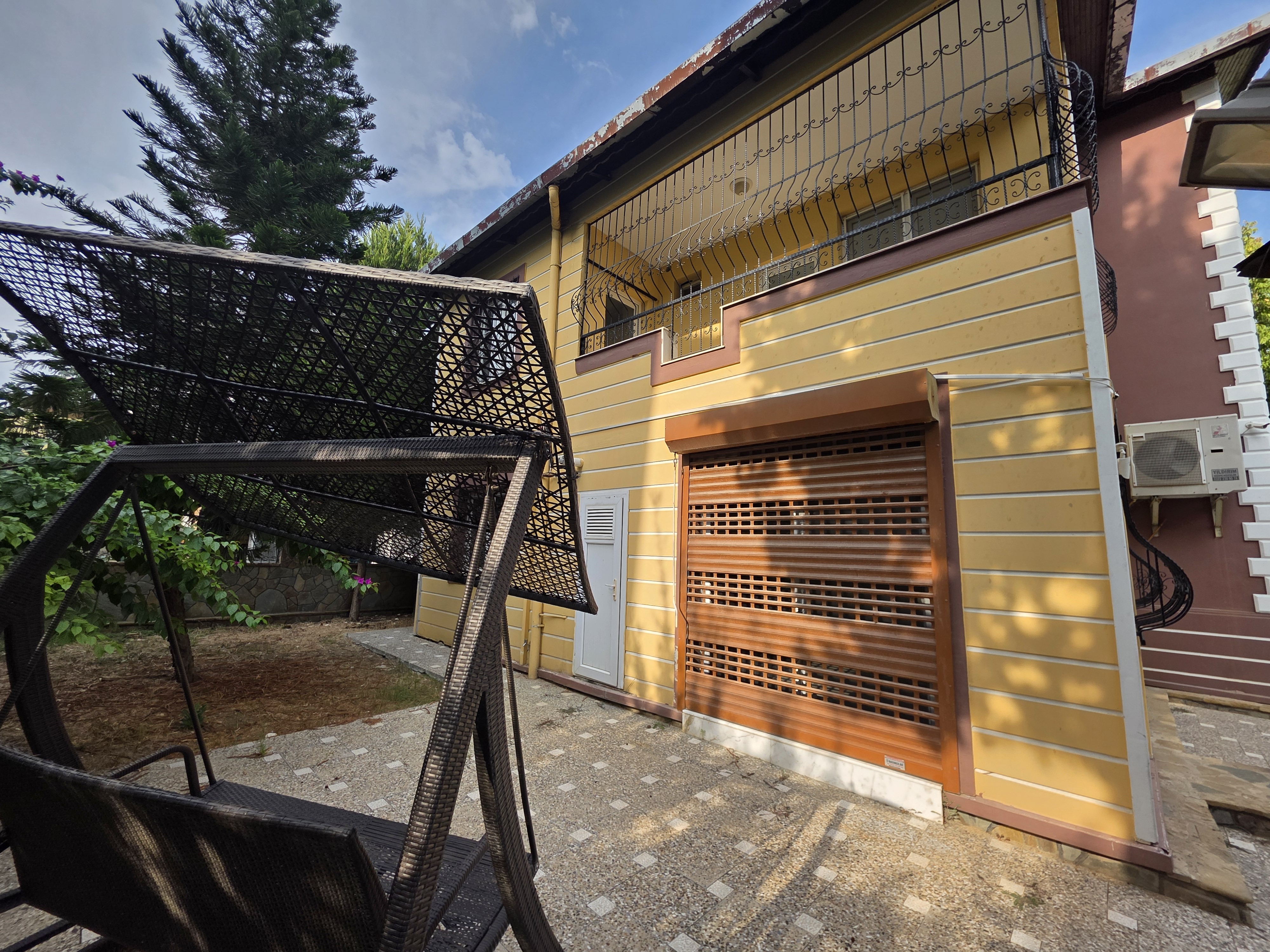 Property-photo
