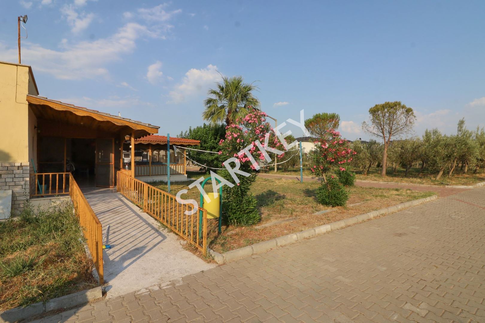 Property-photo