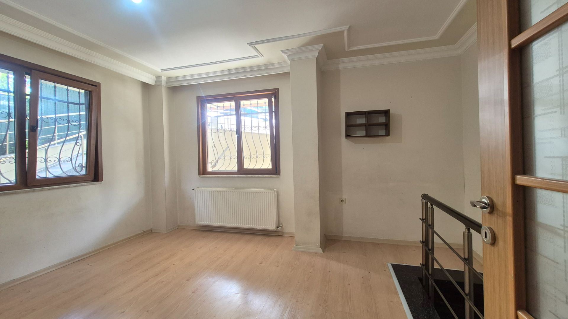 Property-photo