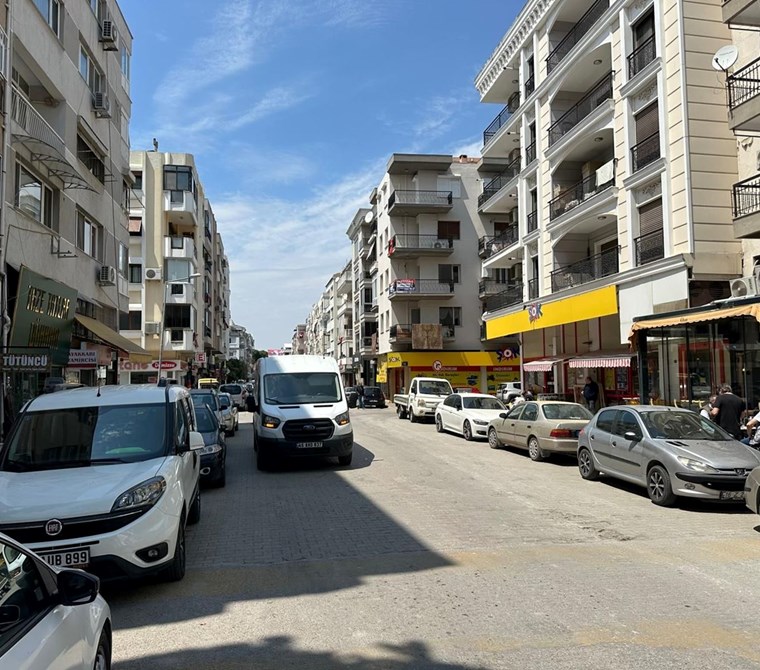 Karşıyaka Aksoy Satılık Fırsat Dükkan