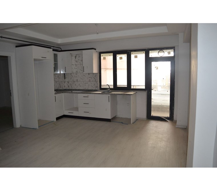 Lüleburgaz Yılmaz Mah Satılık 1+1 Daire