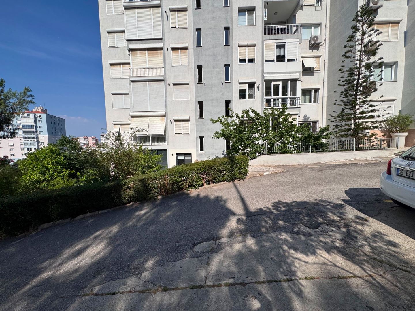 Property-photo