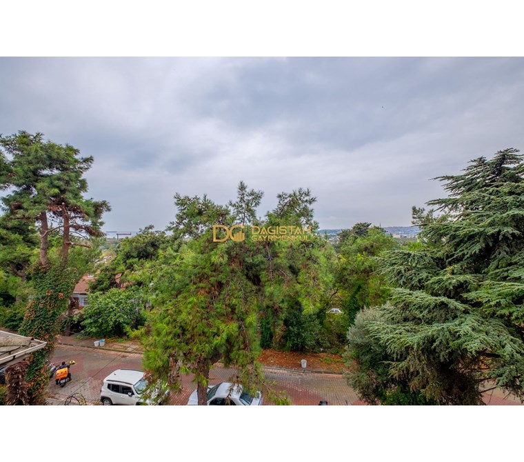 DAĞISTAN GAYRİMENKULDEN 5+1 220m2 İÇ KULLANIMLI MÜSTAKİL