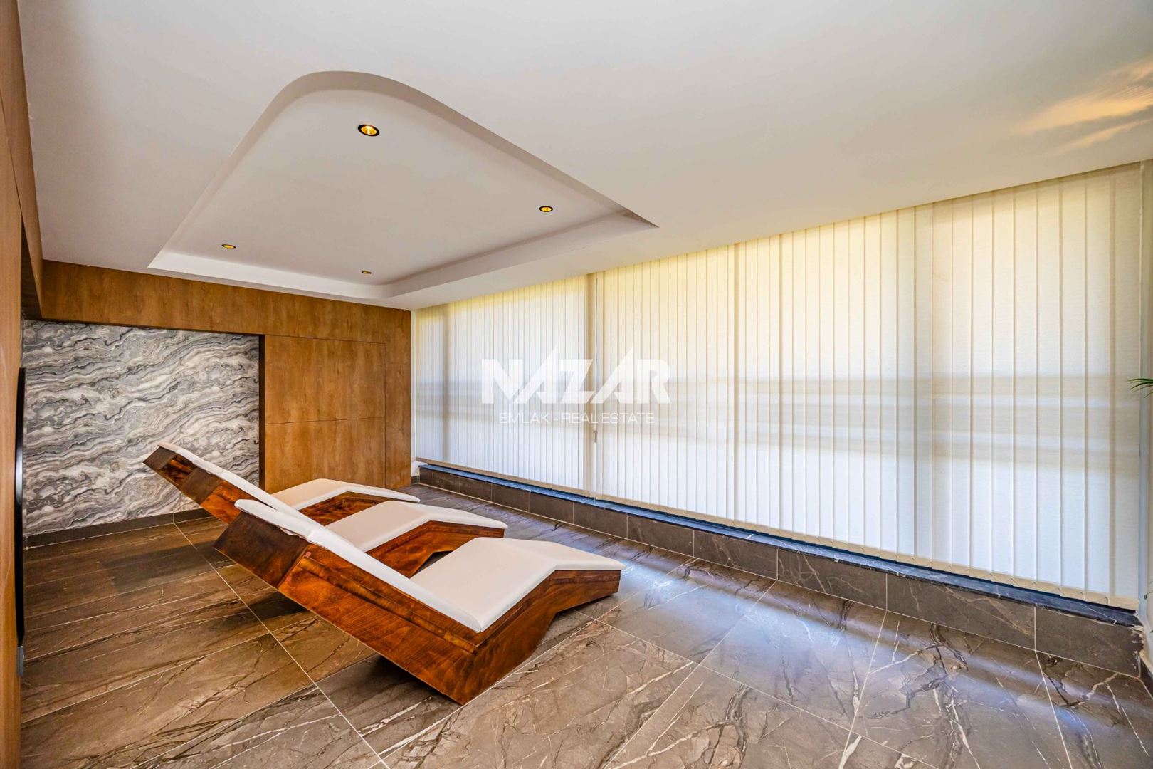 Alanya Büyükhasbahçe’de Satılık 5+1 Çatı Dubleks Daire