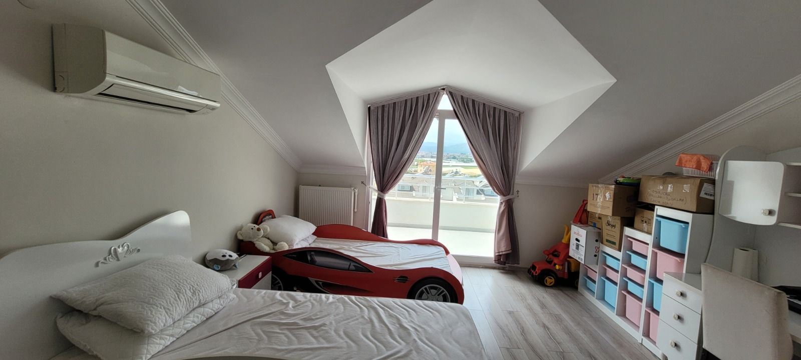 Property-photo