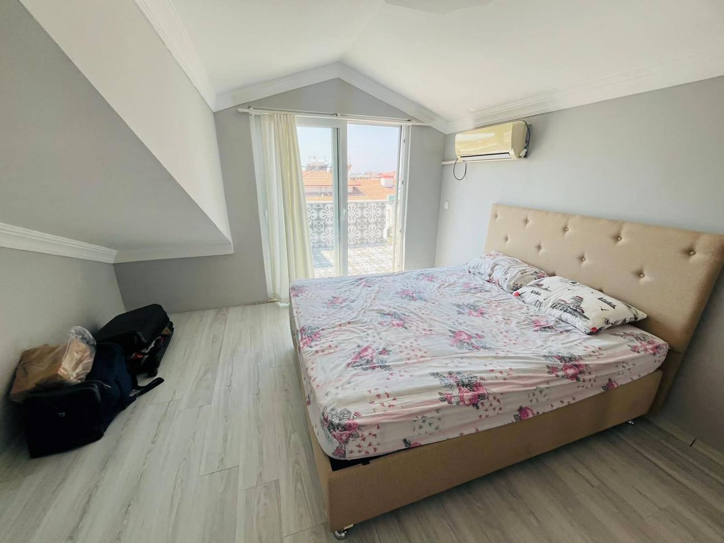 Property-photo