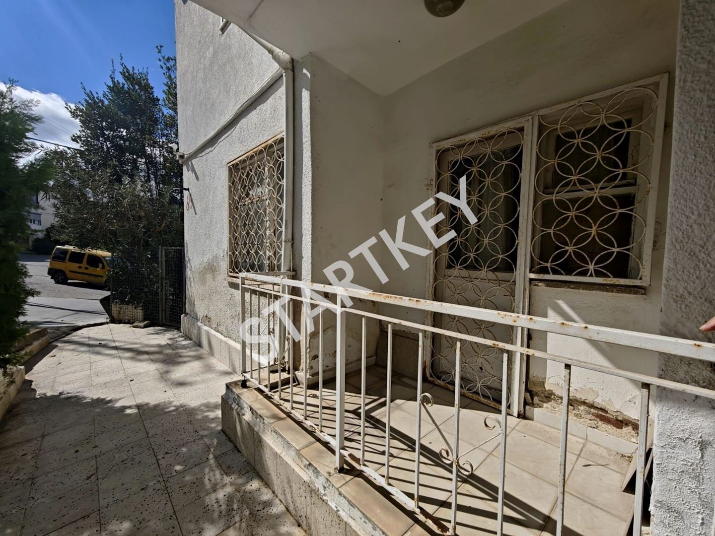 Property-photo