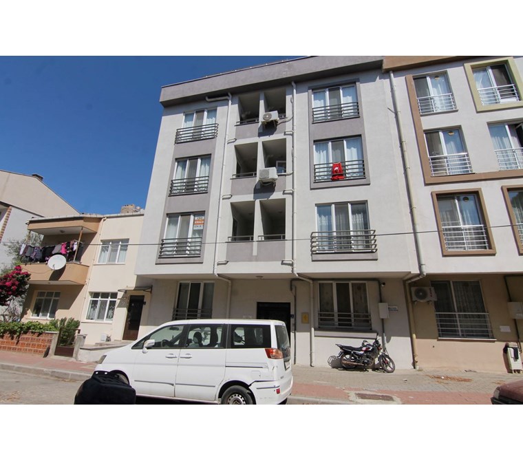 Çanakkale Merkez Cevatpaşa'da 2+1 Arakat Kiralık Daire