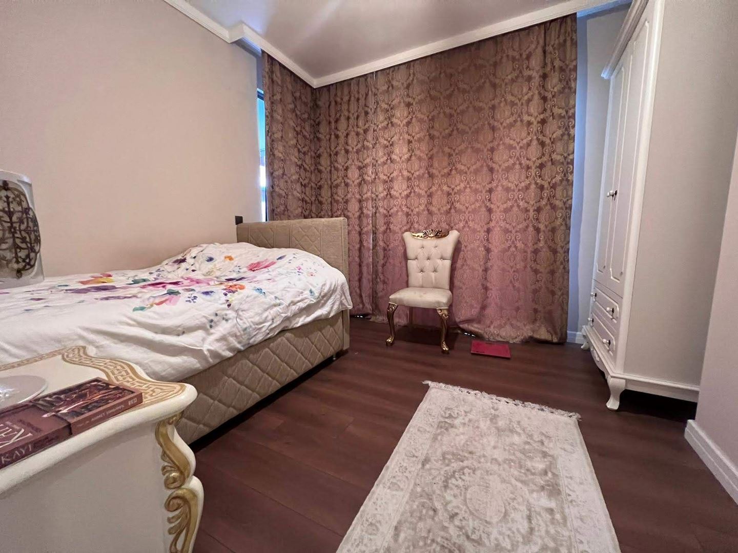 Property-photo