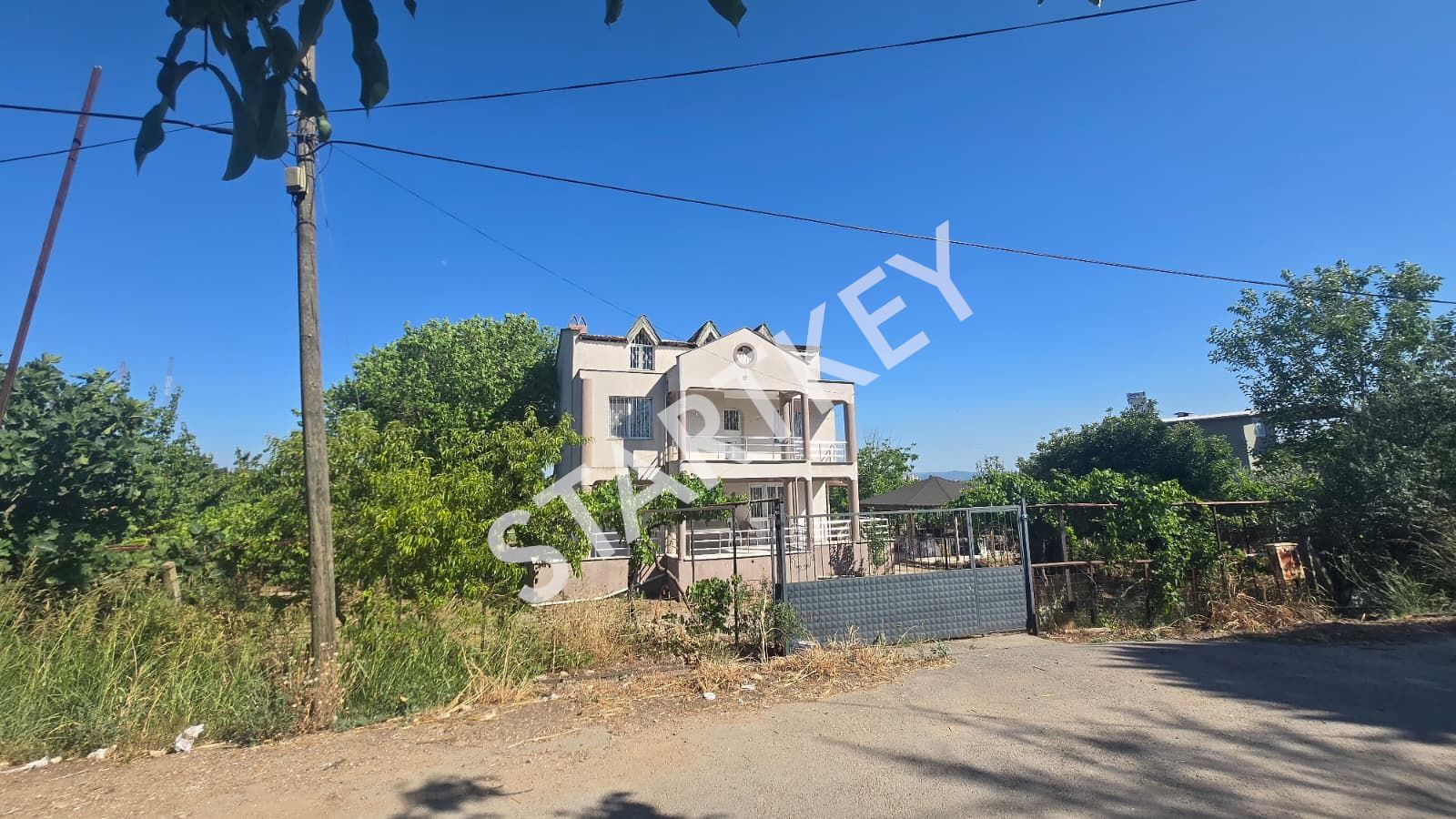 Property-photo