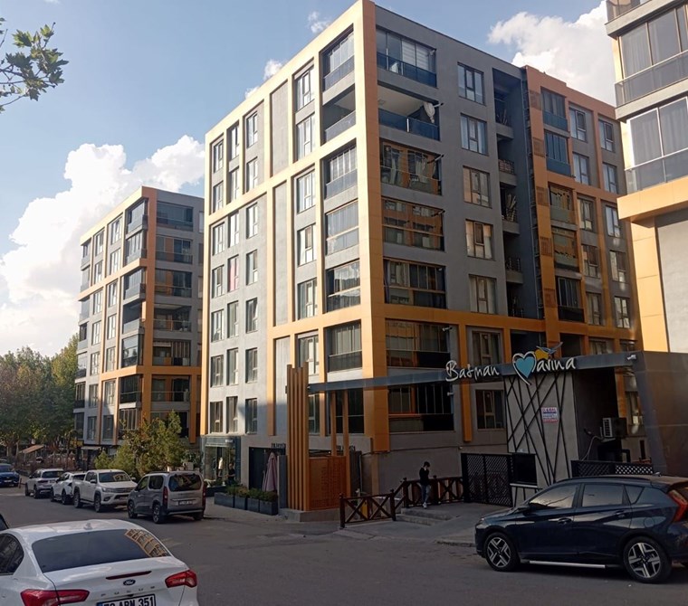 EMLAK 72'DEN MARİNA SİTESİNDE SATILIK 3,5+1 DAİRE