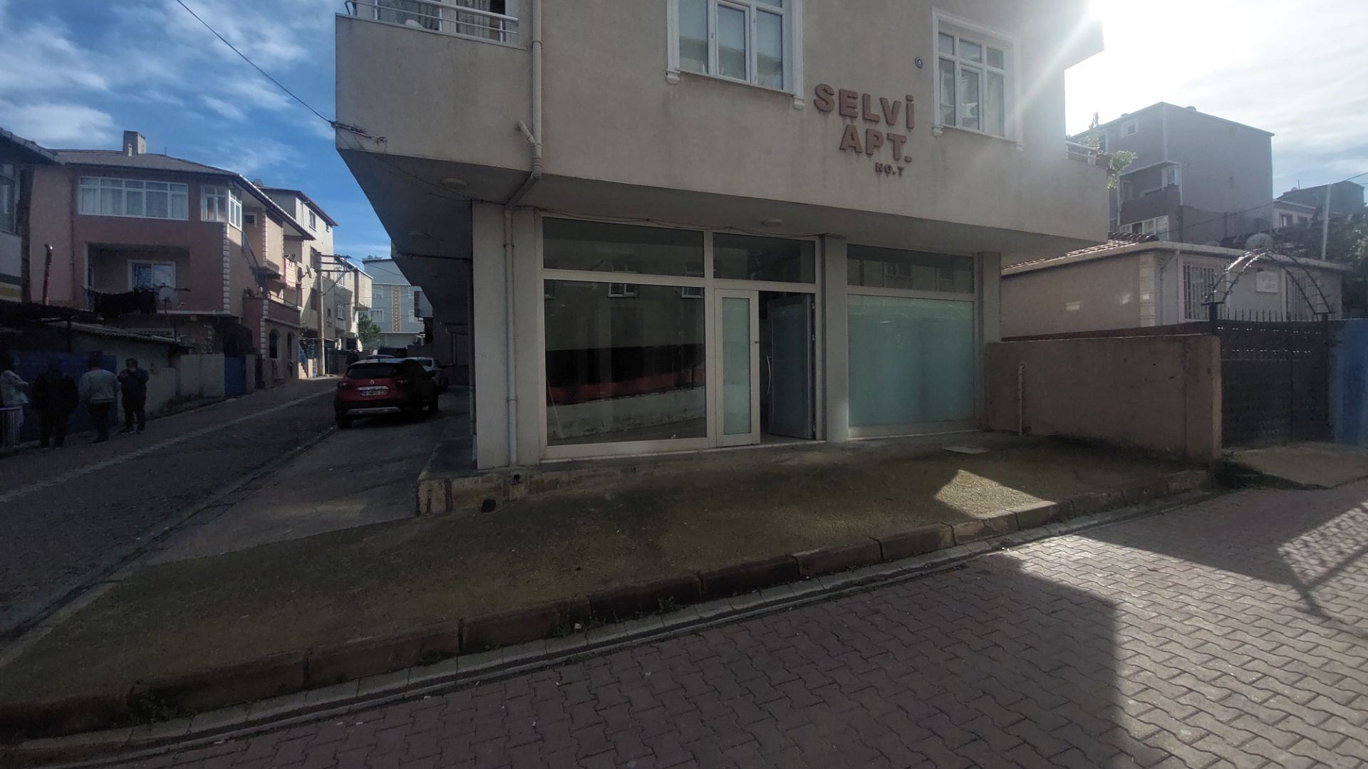 Property-photo
