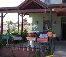 Ülger'den Uskumruköy Büyük Arıköy'de Kiralık 5+2 Geniş Panoramalı Villa