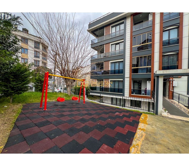 BEYLİKDÜZÜ KAYMAKAMLIĞINA YAKIN KONUMDA 2+1 KİRALIK DAİRE