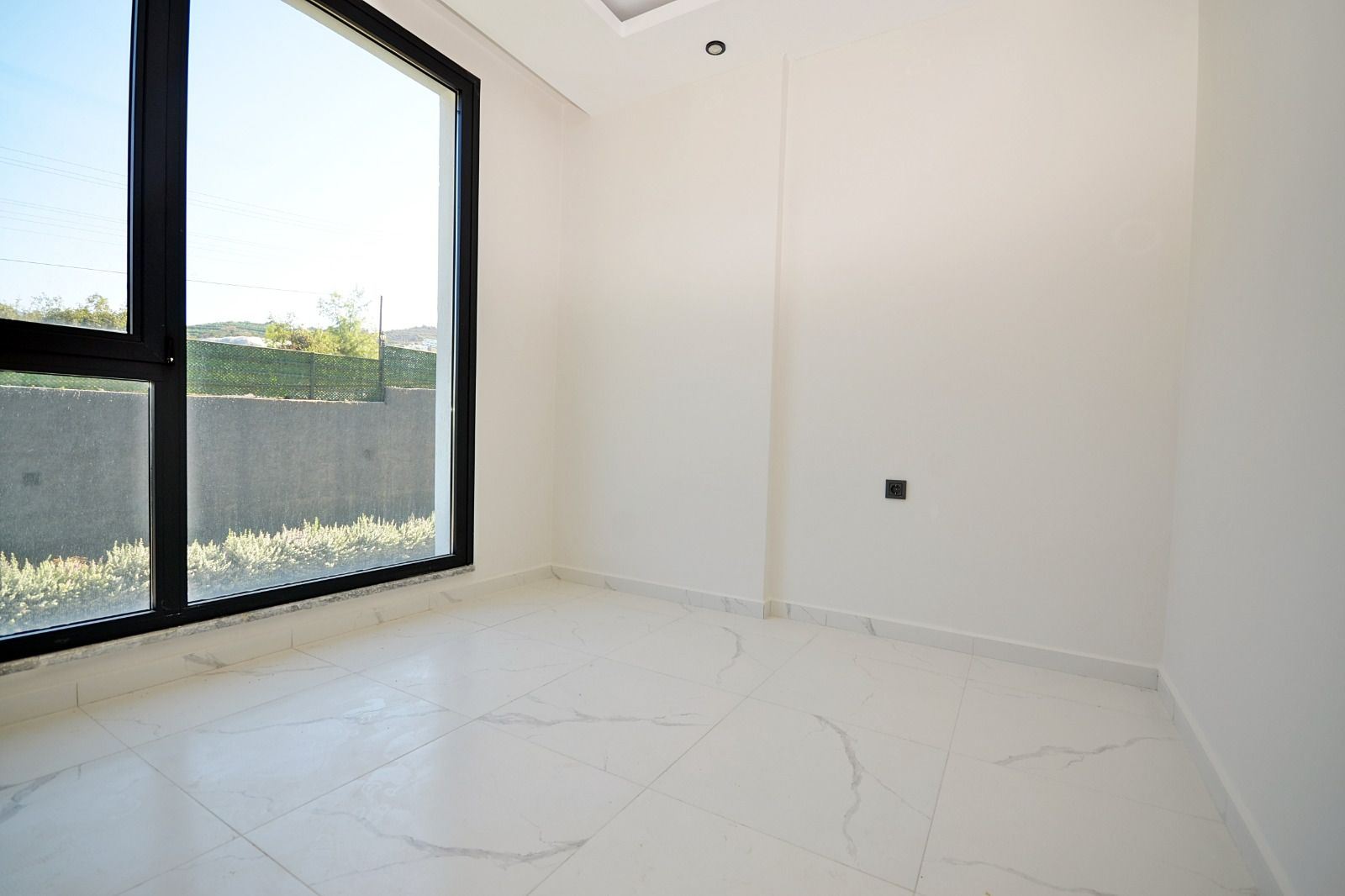 ALANYA KARGICAKTA MUHTEŞEM KOMPLEKS İCERİSİNDE 2+1 SATILIK LÜKS DAİRE · 5 · Fotoğraflar