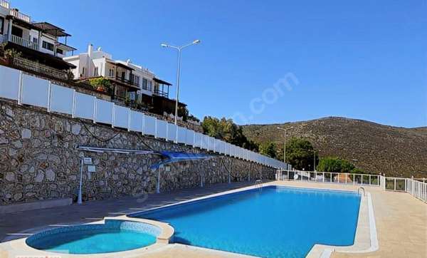 MORDOĞAN AR-KO SİTESİNDE SATILIK 4+1 VİLLA