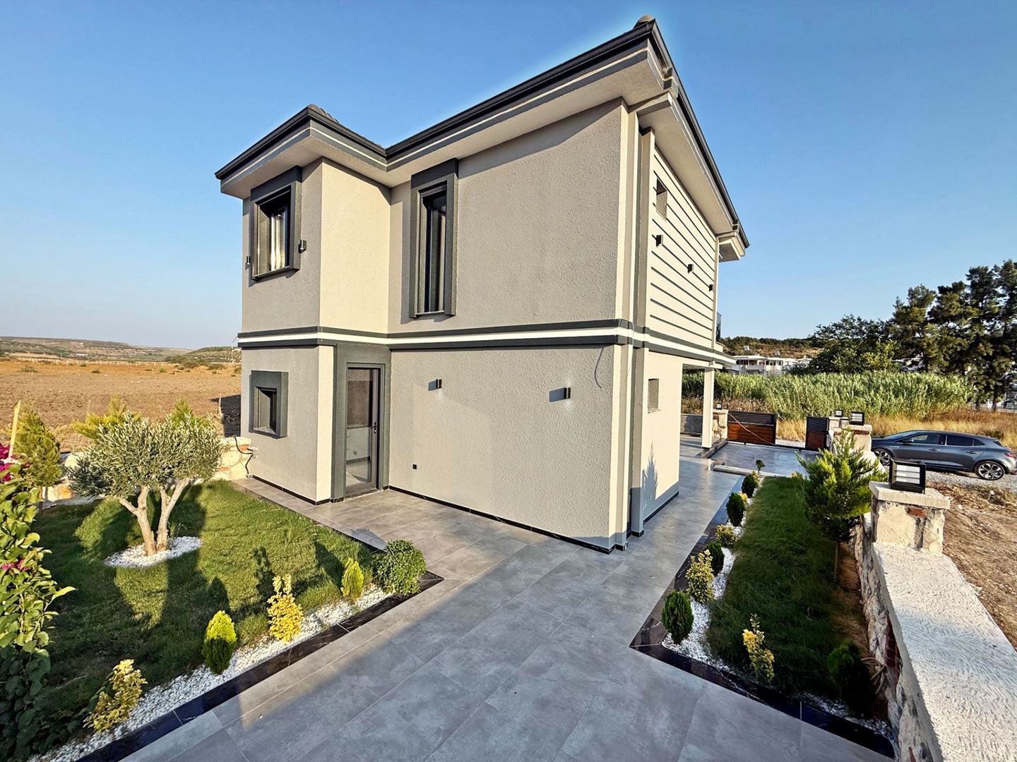 Property-photo
