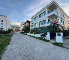 KUŞADASI DAVUTLAR'DA EBEVEYN BANYOLU 2+1 SIFIR SATILIK DAİRE