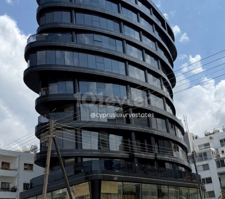 KIBRIS GİRNE BELEDİYESİ CİVARI YENİ TİCARİ İZİNLİ LUXURY OFİSLER !