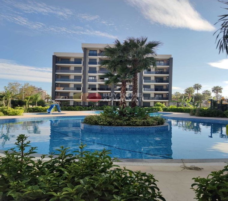 Open the Doors to Luxury Living in Antalya Kepez - Modern Apartments for Sale in a Secure Complex