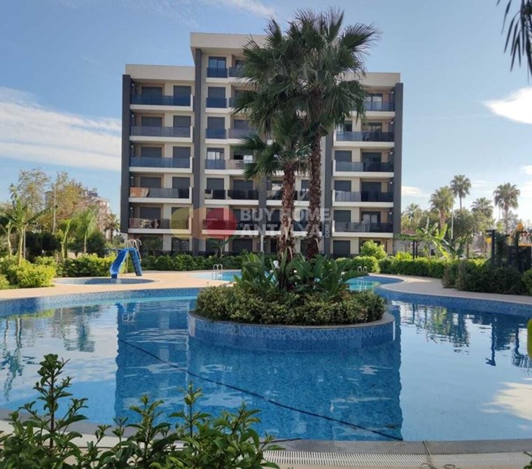 Open the Doors to Luxury Living in Antalya Kepez - Modern Apartments for Sale in a Secure Complex